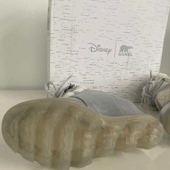 Sorel X Disney Joan of Arctic Wedge Boots Frozen ll Size Women’s 6.5 RARE - Picture 14 of 16